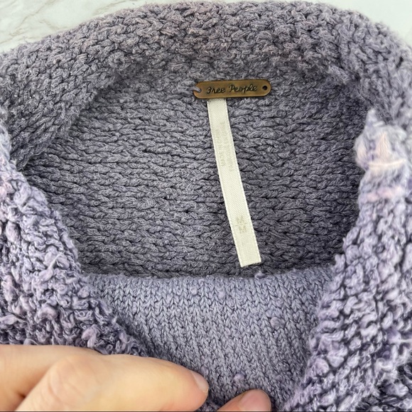 Free People Cuddle Up Pullover Sweater Oversized Chunky Light Purple Mock Neck M - Picture 3 of 3